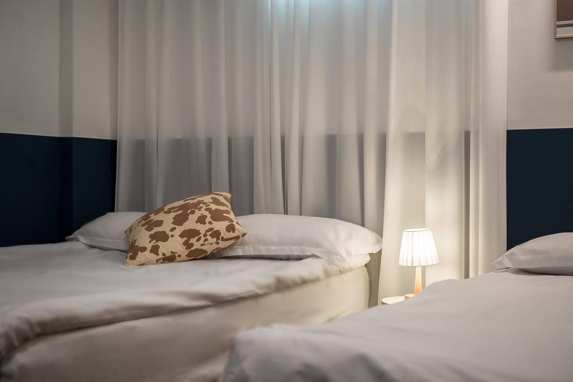 Ssh Myeongdong Dongdo Hostel Seoul Exterior photo